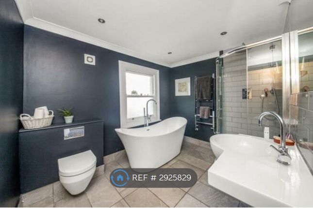 Wiverton Road, London, London photo 2