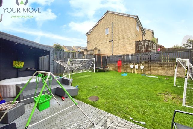 59, Low Fell Close, West Yorkshire photo 2