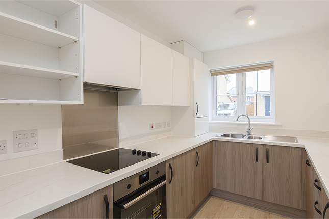 Leaf Living at Chesterwell, Mile End, CO4, Mile End photo 4