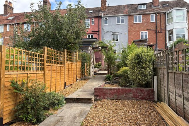 2-bed house on 58, Anchor Road, Wiltshire, £1,250/mo