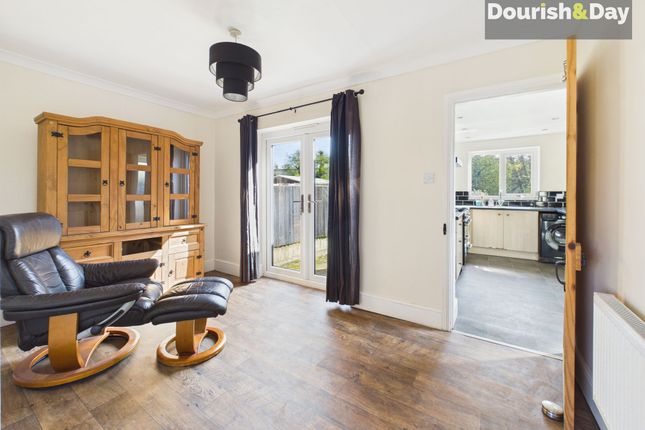 24 Wayland Road, Whitchurch photo 3