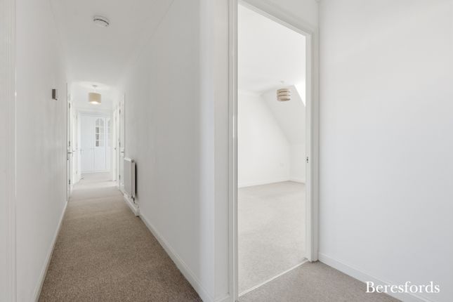 Flat 13 Vicarage Court,, Chapel Street, Billericay photo 2