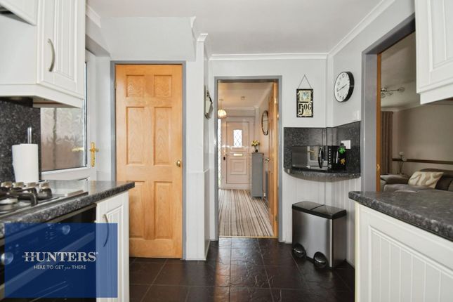 2, Newbridge Court, Chesterfield photo 3