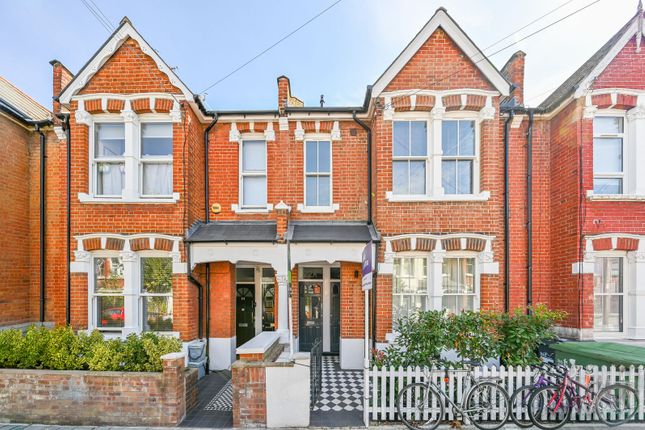 4-bed house on Collingbourne Road, Shepherd's Bush, £4,800/mo