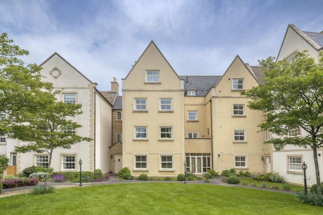 Thumbnail Flat for sale in Tetbury, Gloucestershire