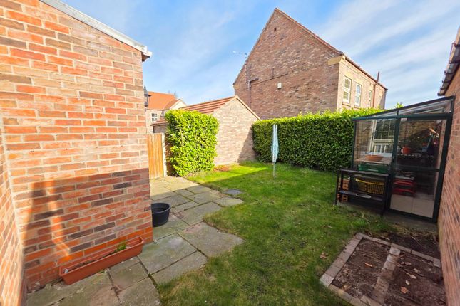 7 Wayside Thorne Road, Doncaster photo 3