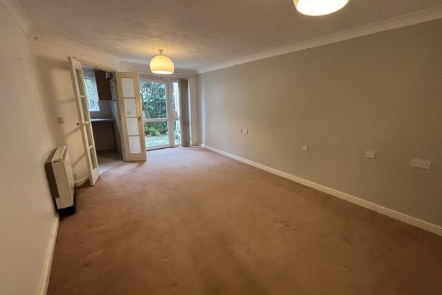 14, Trafalgar Court, Penzance photo 4