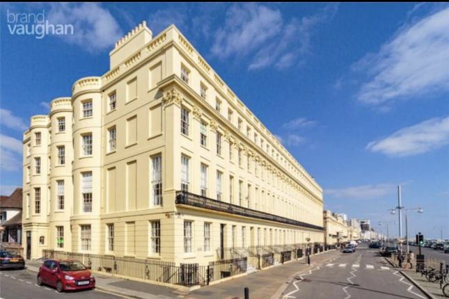 Thumbnail Flat for sale in Brunswick Terrace, Hove, East Sussex