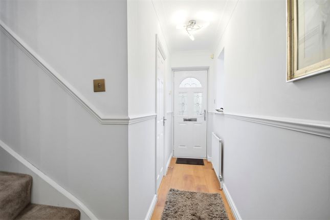 8, Glebe Gardens, Chesterfield photo 4