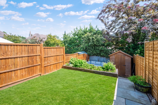 56, Abinger Drive, Redhill photo 4