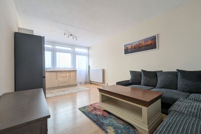 Flat to rent in Maida Vale, London