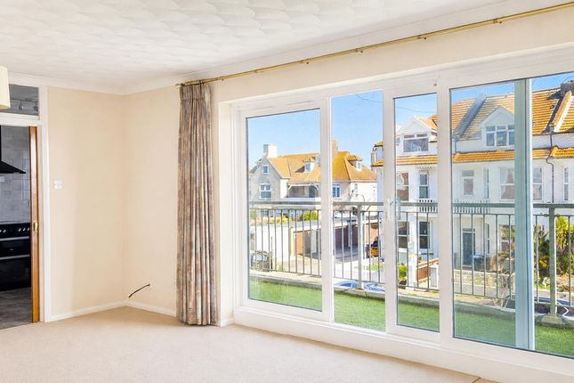 13, April Rise, Alfred Road, Birchington photo 2