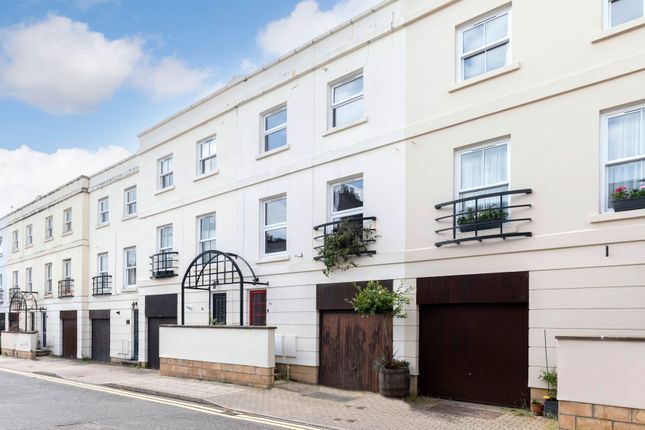 Thumbnail Terraced house to rent in Grosvenor Place South, Cheltenham