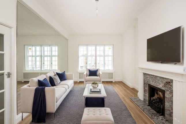 24, Basildon Court, Marylebone photo 2