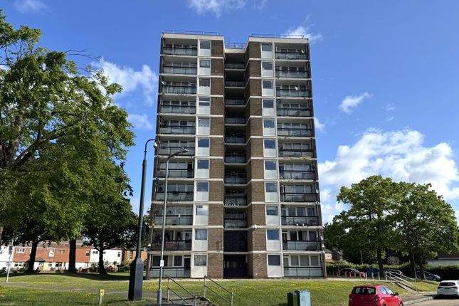 3-bed flat on 43, Yellowpine Way, Hainault, £135,000