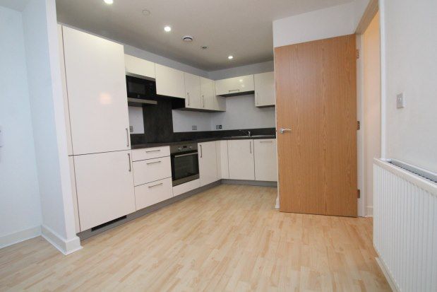 Flat to rent in Sienna Alto, London