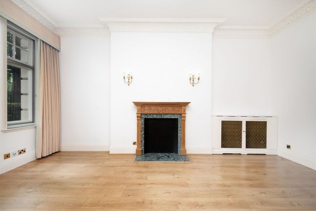 North Gate, Flat 62, Prince Albert Road, London photo 3