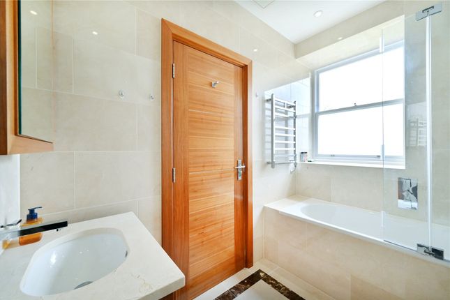 Flat for sale in Garden House, 86-92 Kensington Garden Square, Bayswater, London