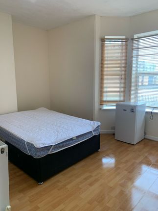 Thumbnail Room to rent in Chapel Street, Luton