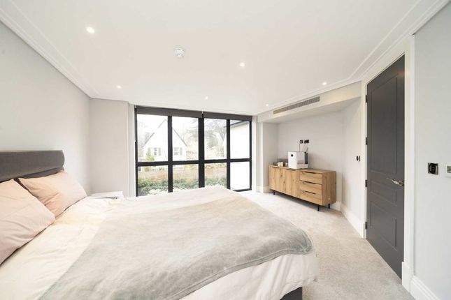 Property to rent in Park View, London