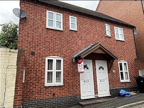 Thumbnail Terraced house to rent in Moat St, Bridgnorth