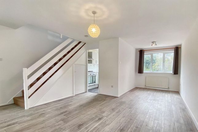 59 Aylsham Drive, Uxbridge photo 3
