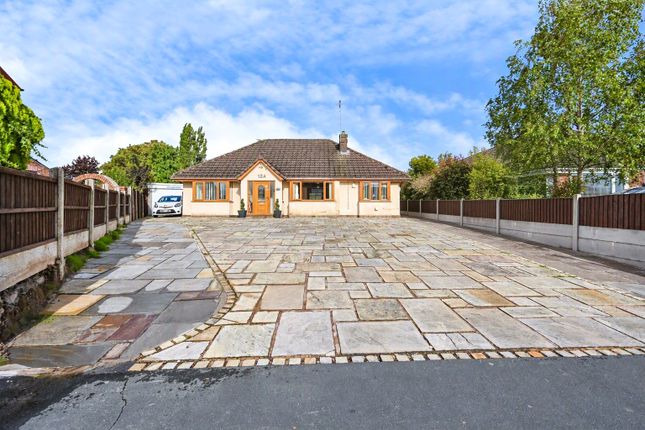 3-bed bungalow on 124, Liverpool Road, Cheshire, £400,000