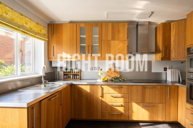 5 John Street, Southampton photo 5
