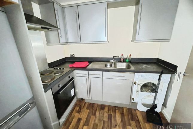 32 Rialto, Melbourne Street, Newcastle Upon Tyne photo 2