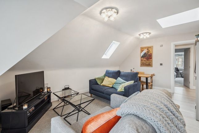 8, Drake Lodge, 34, Rickmansworth Road, Amersham photo 4