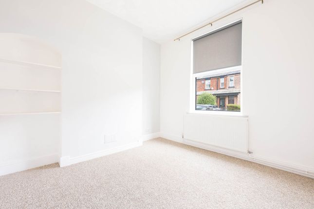 42 Station Road, Ormskirk photo 3