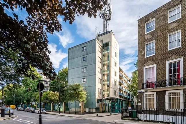 Thumbnail Flat to rent in Cromer Street, London