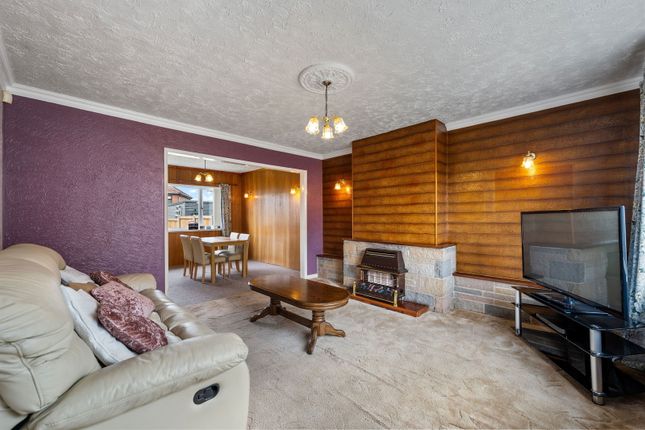 5, Vicarage Close, Rotherham photo 2
