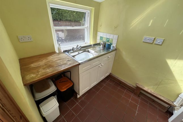 67, Broadbank, Louth photo 5