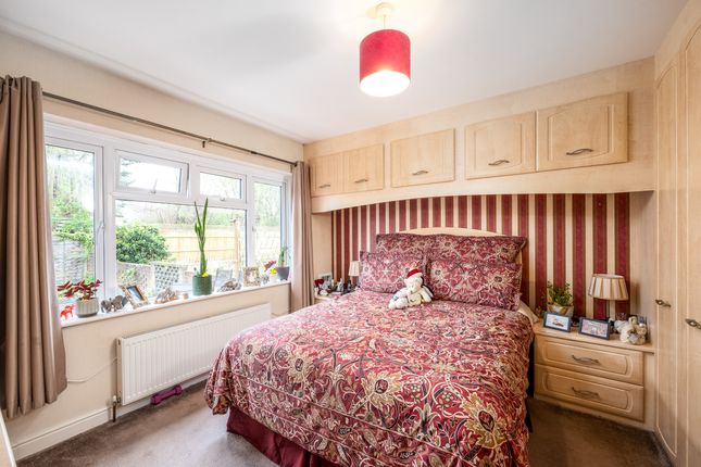 Bungalow for sale in Leyfield Road, Aylesbury