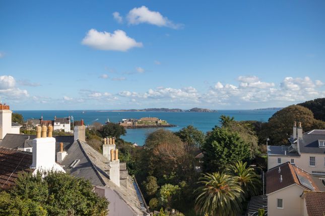 Flat for sale in Les Godaines Avenue, George Road, St. Peter Port, Guernsey
