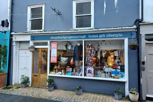 Retail premises to let in 5 Foss Street, Dartmouth, Devon
