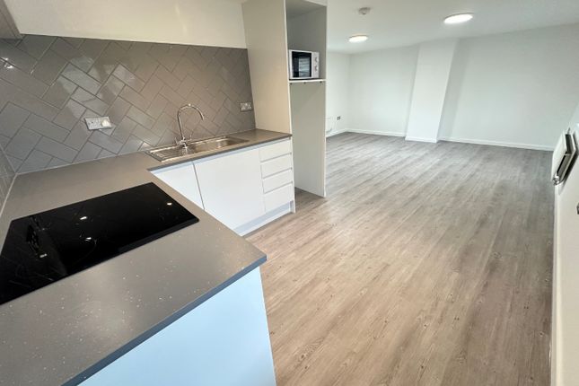 4A Harrier Court, Woodside Road, Luton photo 3