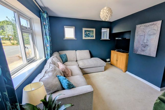 100, Blacksmiths Crescent, Sompting, Lancing, Blacksmiths Crescent, Sompting, Lancing, Lancing photo 2