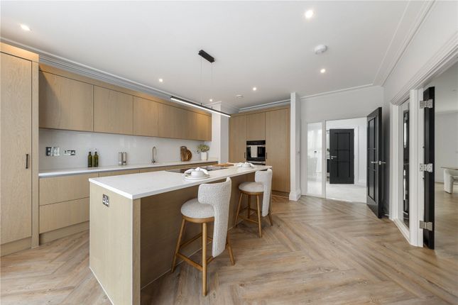 Apartment 15, Felstead, 2, Madeira Walk, Berkshire photo 4