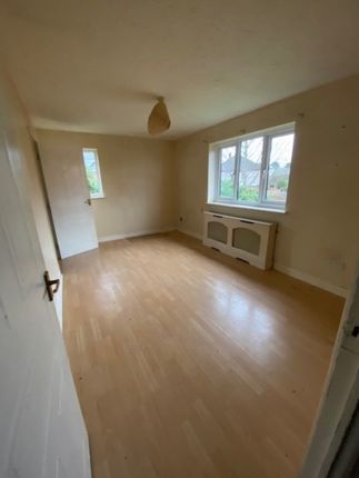49, Rye Grove, Merseyside photo 2