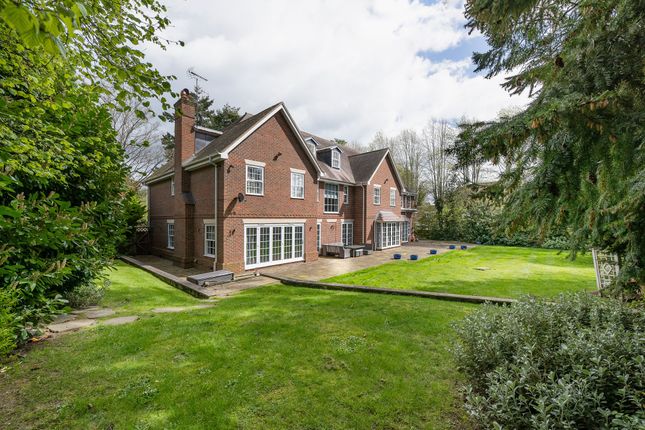 Detached house to rent in Penn Road, Beaconsfield