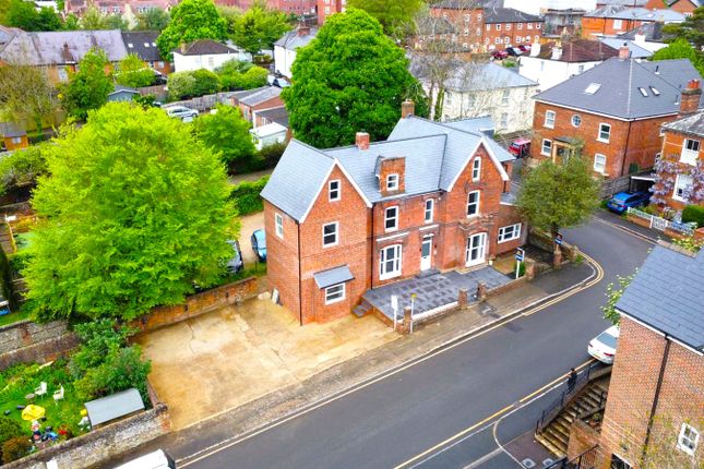 Block of flats for sale in Stuart Road, High Wycombe