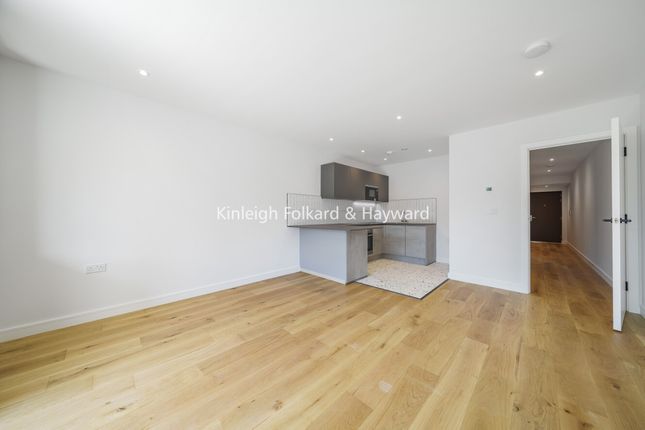 Flat 17 Sidney House,, 159 Commonside East, Mitcham photo 4