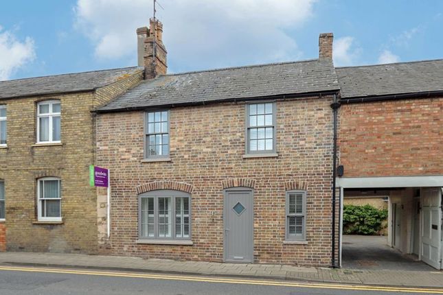 2 bed property for sale in Wharf Road, Stamford PE9
