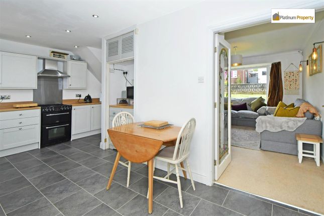 15, Heath Grove, Stoke-On-Trent photo 4