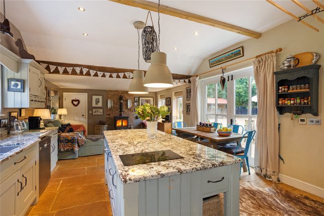 Kitchen/ Family Room