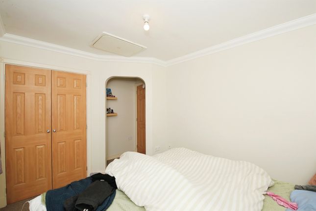 Flat for sale in The Birches, March