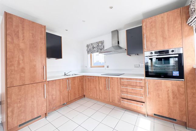 Flat 1, Palomar Court, 4 Midway Quay, Eastbourne photo 4