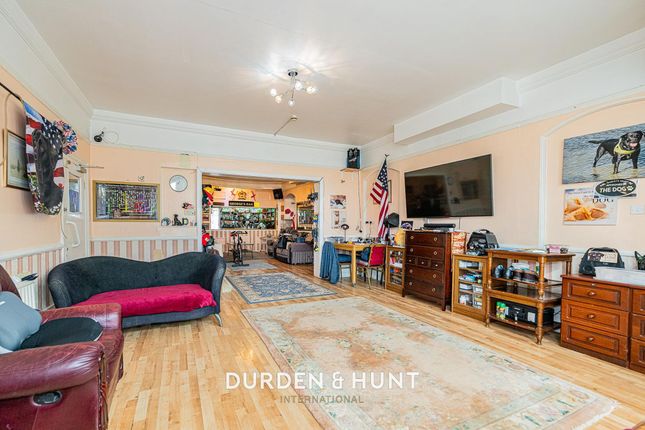 4-10, Grosvenor Road, Westcliff-On-Sea photo 3